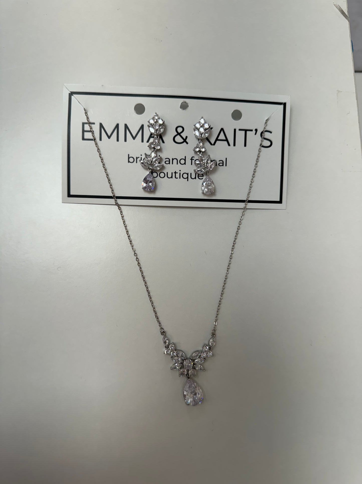 Teardrop Earring and Necklace Set