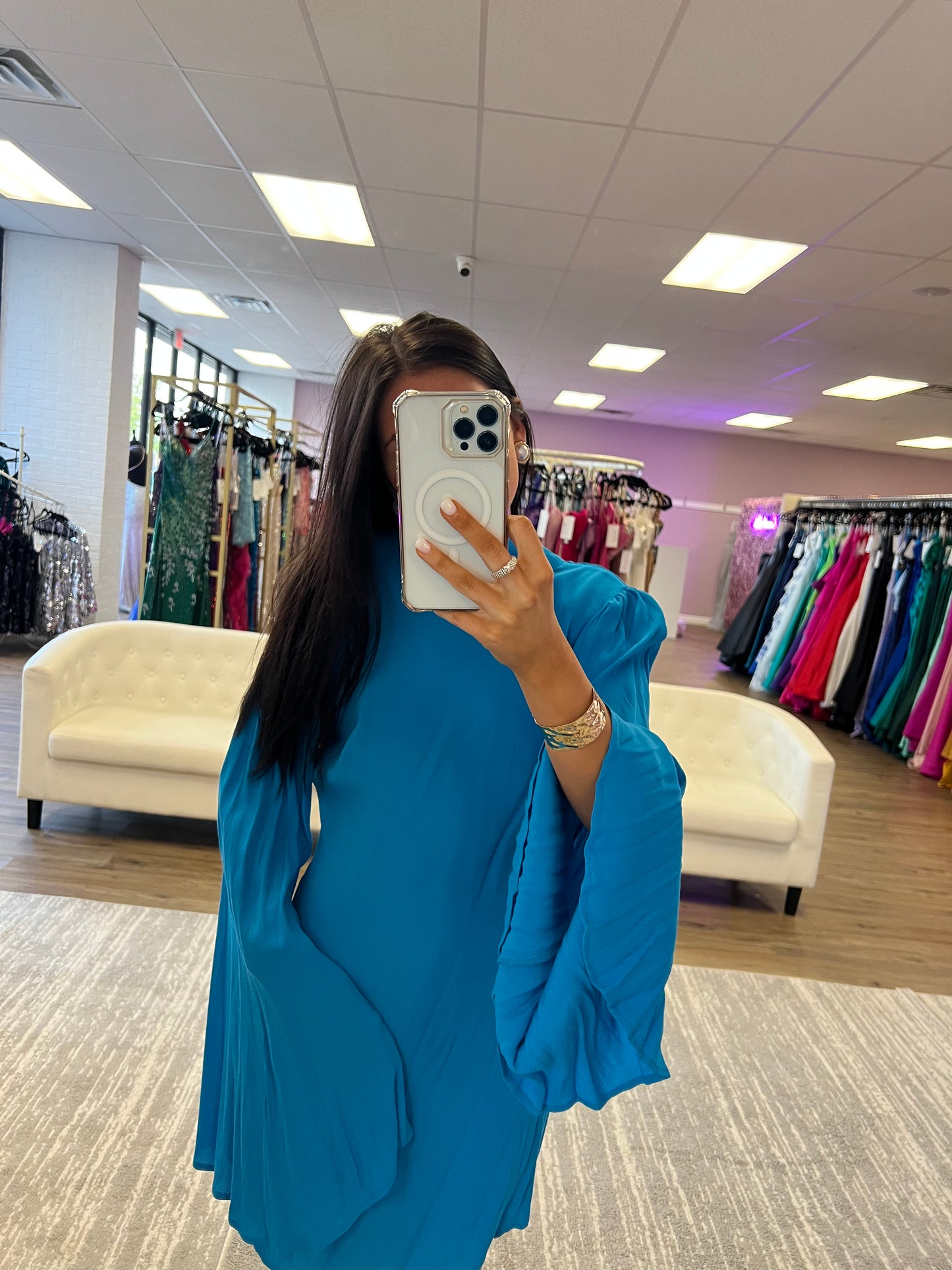 Chic Mock Neck Flared Sleeve