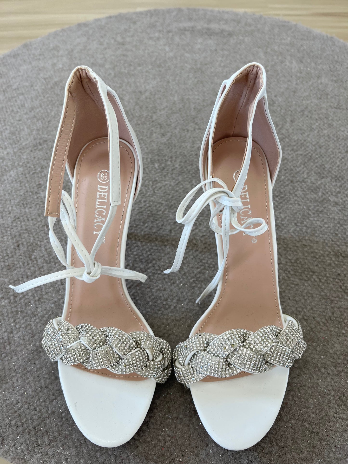 Mirella Heels