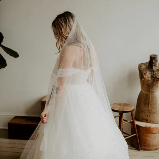 Soft Beaded Pearl Veil