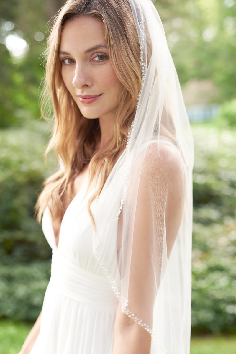 Mariah Pearl Veil