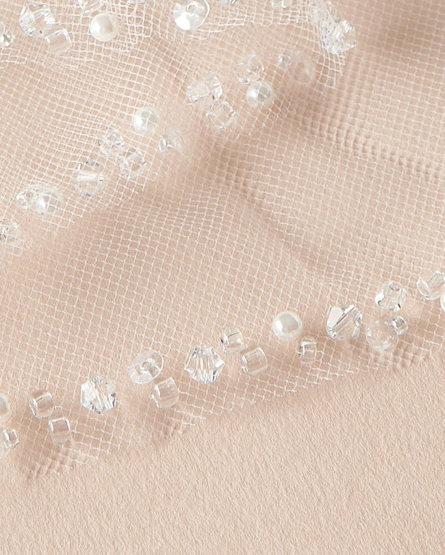 Mariah Pearl Veil