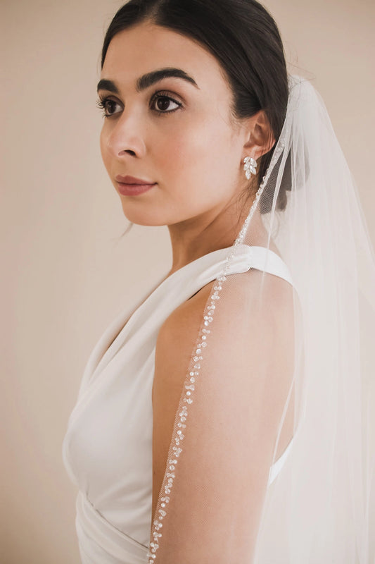 Mariah Pearl Veil