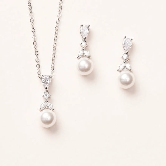 Kelsey Pearl Drop Earring Set