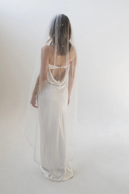 Luna Veil