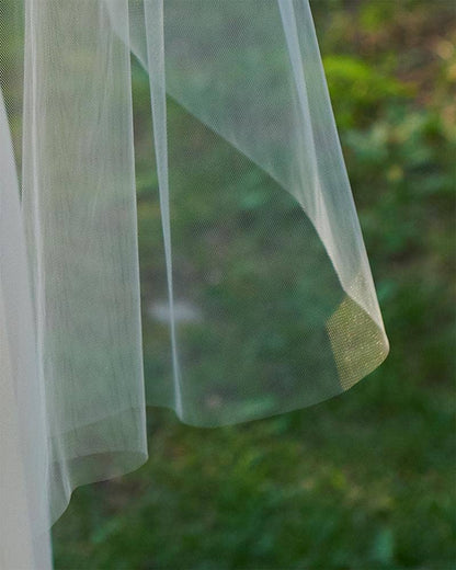 Simple Cut Edge Veil