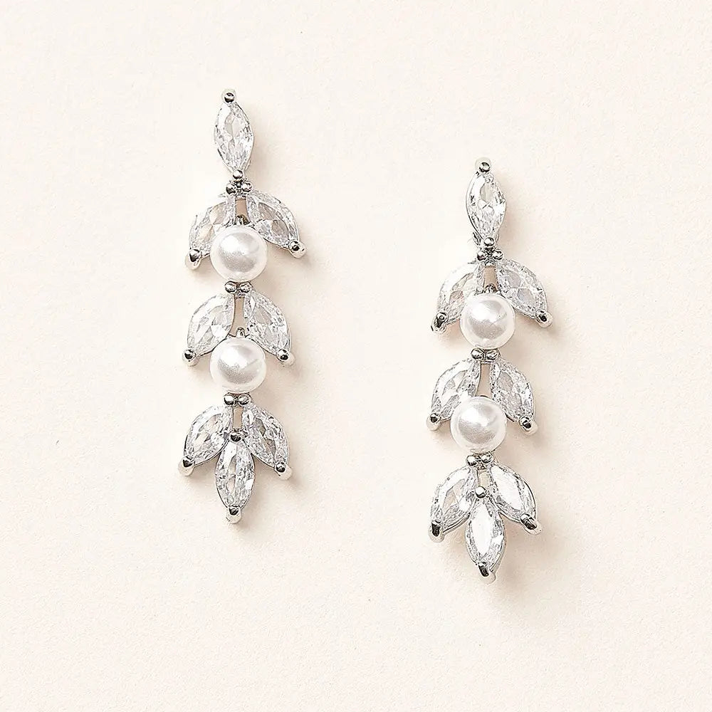 Sydney Pearl Earrings